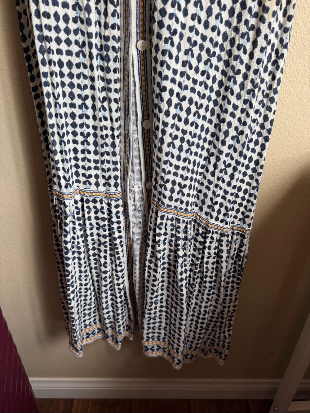 Max Studio Black and White Printed Button-Front Maxi Dress - Picture 3 of 5
